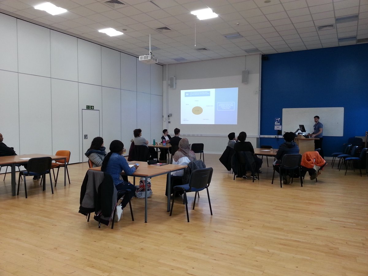 Fantastic engagement of our <a href="/DMUHLSPHD/">DMU HLS PhD</a> <a href="/dmuhls/">HLS</a> at the Postgraduate networking event <a href="/dmuleicester/">dmuleicester</a> Very interesting range of #research topics discussed highlighting the amazing research carried out at #InstituteofAlliedHealthSciences <a href="/dmuhls/">HLS</a> More info at: dmu.ac.uk/research/centr…