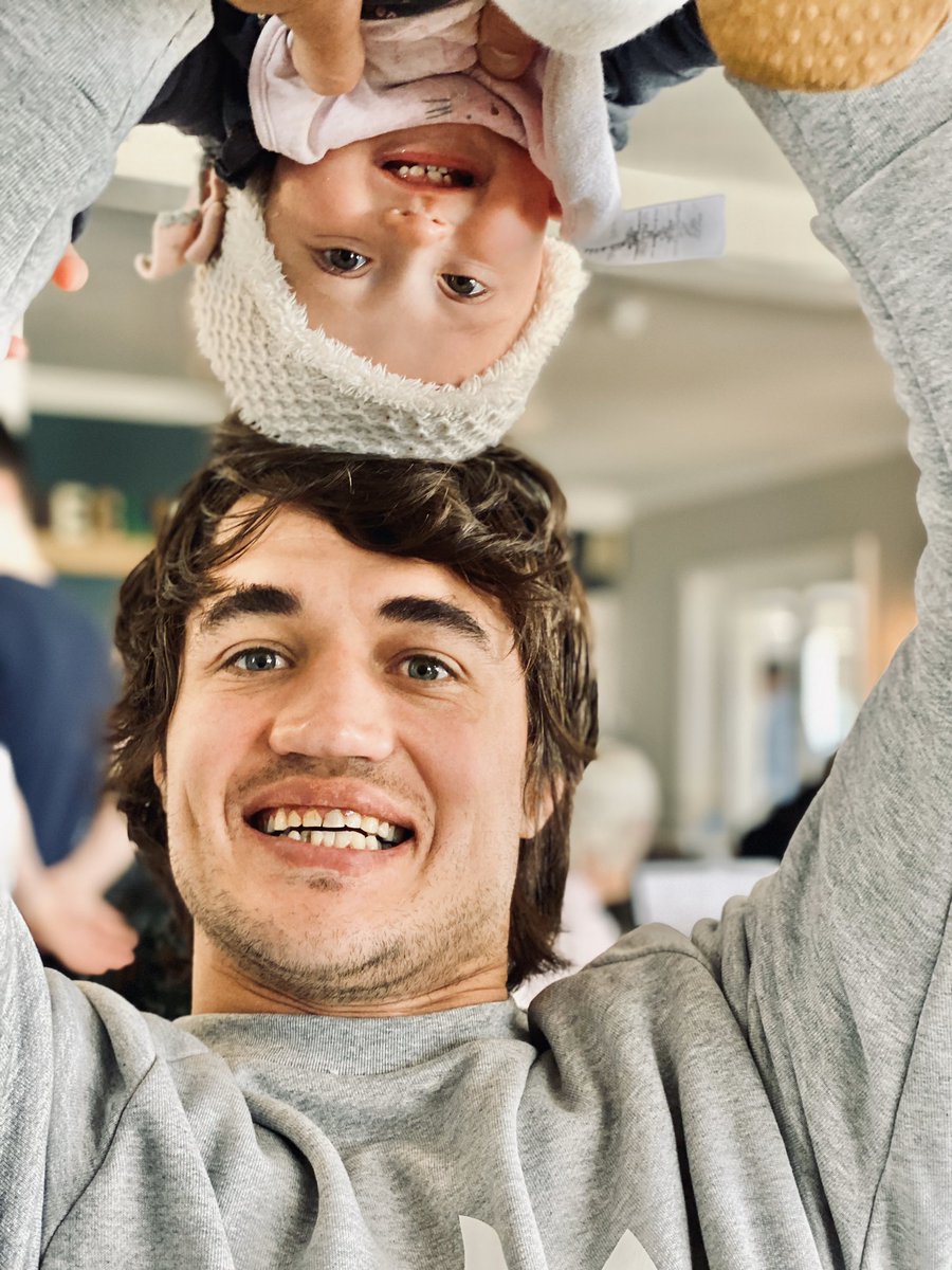 Franco Mostert (@francomostert) on Twitter photo Love to spend time with me beautiful family #blessed #ukbeachweather😬 Love to spend time with me beautiful family #blessed #ukbeachweather😬