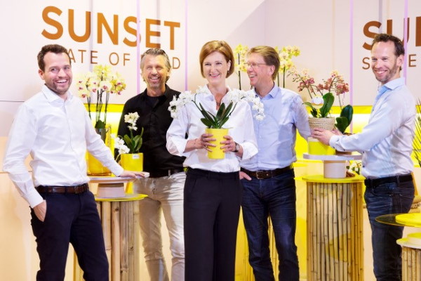 Hark Orchids takes 50% stake in Sion <a href="/SionOrchids/">Sion</a> 
floraldaily.com/article/919877…