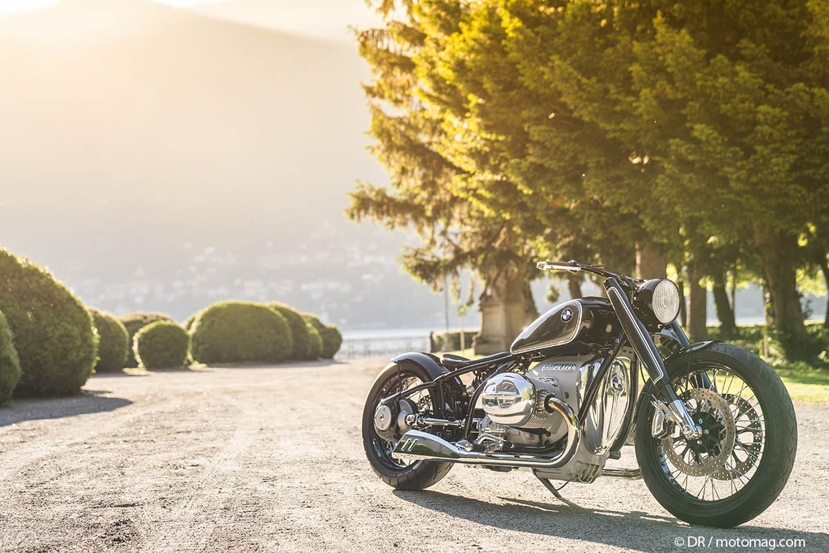 Motomagcom's tweet photo. Le gros #cruiser de #BMW bientôt sur nos routes :

▶️ https://t.co/n41PnHCLoA

#bmwmotorrad #bmwr18 #moto #motard #motarde #custom #bigboxer #flatwin #bobber #motorcycle
#biker https://t.co/A0SWfJv3mN