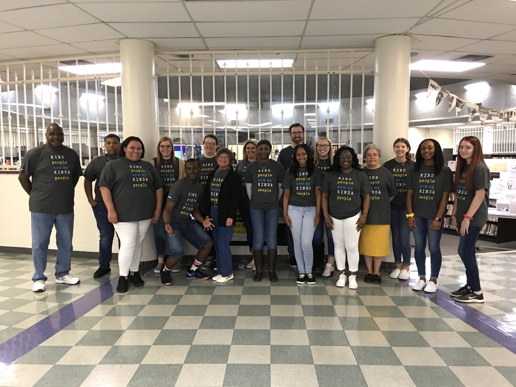 RipleyHighTN's tweet photo. As part of the celebration of World Kindness Day, students and staff wore their Kindness Shirts today! https://t.co/gmGqWkFHe9