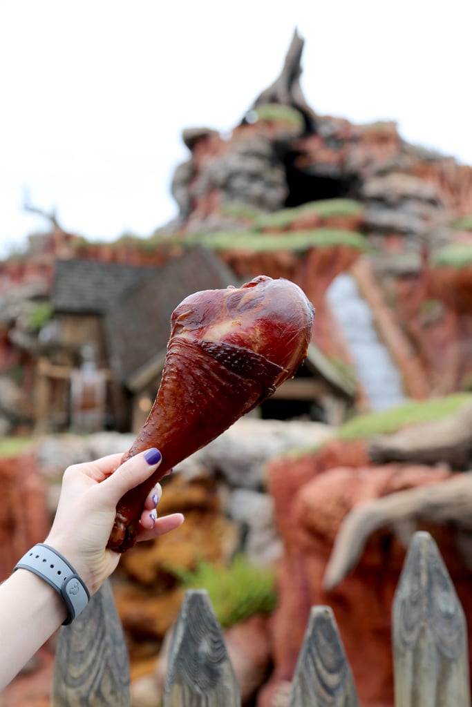 VirginiaVcloud's tweet image. A Disney #vacation isn't complete without a turkey leg! #travel  cpix.me/a/93909847
