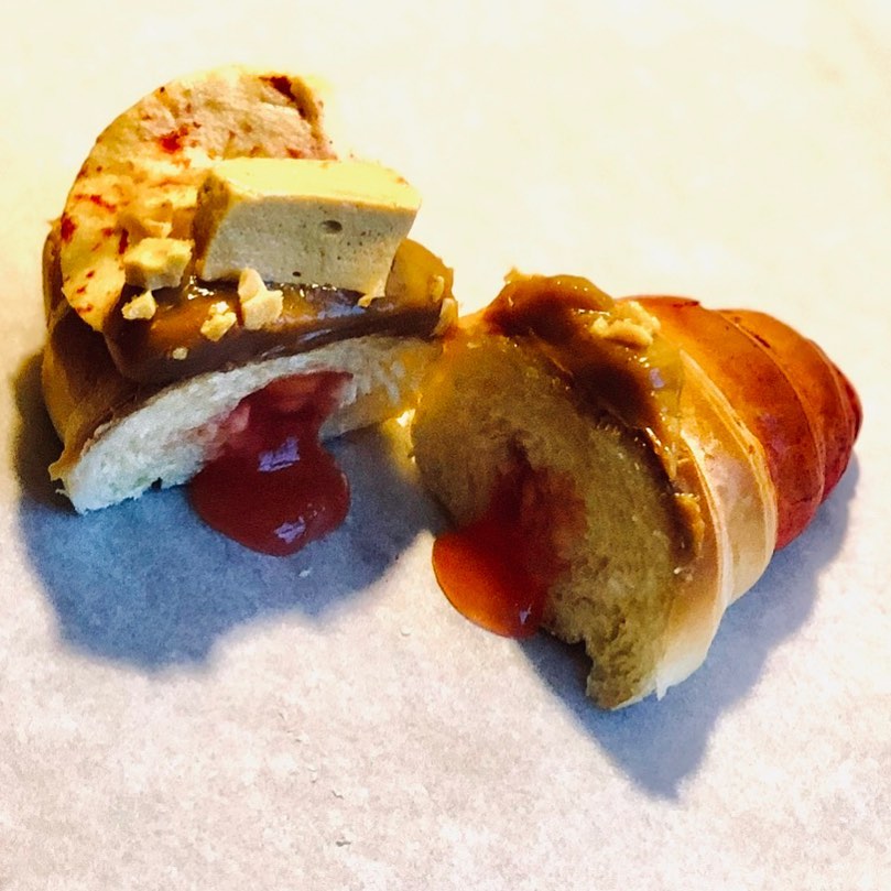 Mmmmm... the creators of flavoured flakey goodness <a href="/BakeryDolittle/">DolittleBakery</a> will be at #RochFoodFest20  #pastrychef #patisserie #sweetcroissant #croissantsandwich #Foodie 💕