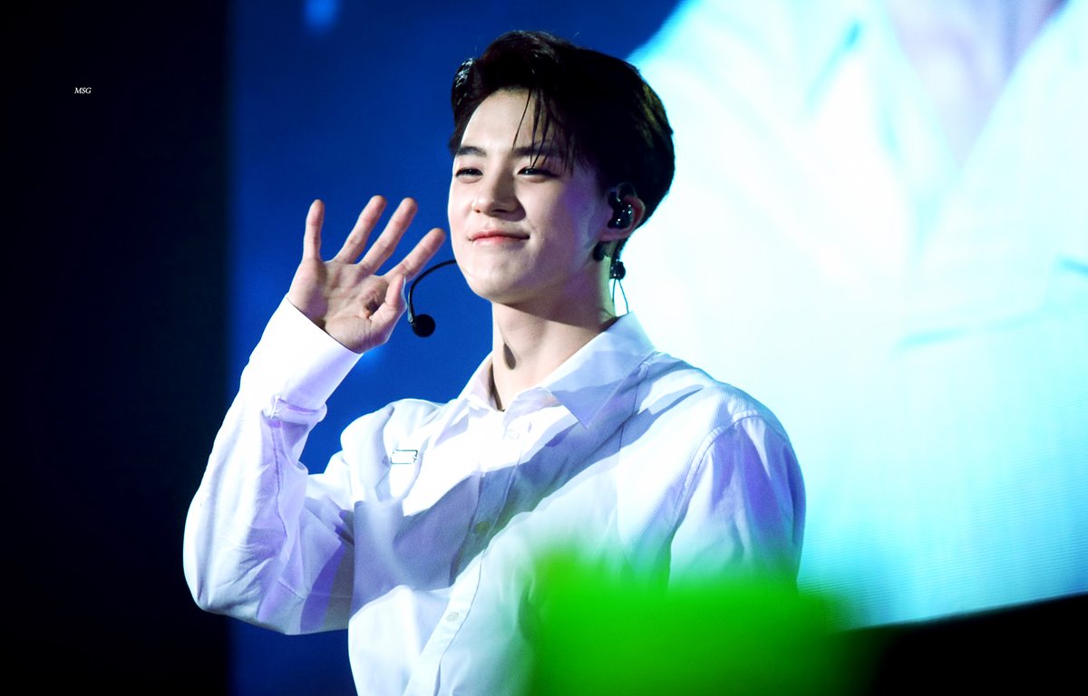 NCT_MSG's tweet photo. 191116 제노 #nctdream #NCT #jeno https://t.co/qTm11n5qxG