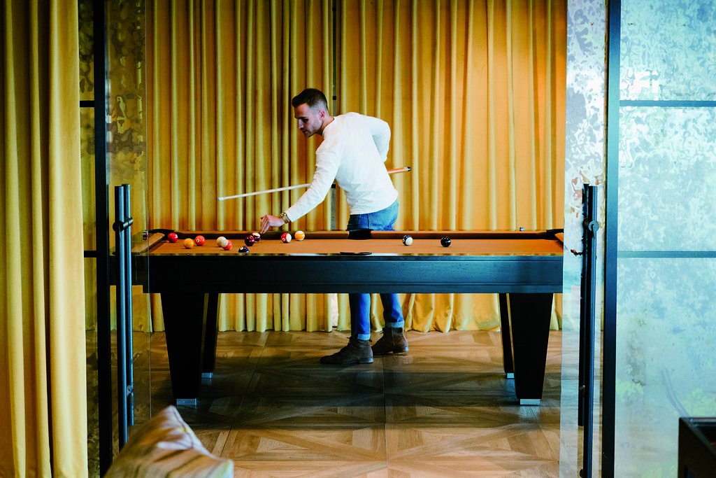 OneWTC's tweet photo. Friday Funday! Pool is so much better with friends, we promise... so grab a colleague or two on your way to the #oneworldcommons game room!
#coffeebreak 
#fridayfeels
#lovewhereyouwork https://t.co/SfhE27c5h5
