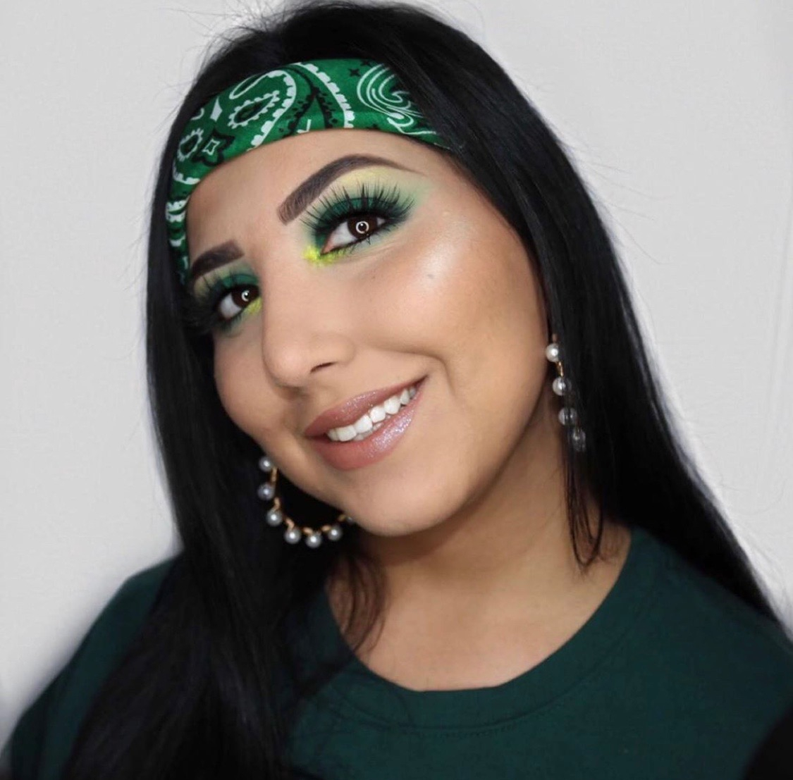 CityColorBeauty's tweet photo. GREEN VIBES to the MAX!💚
•
#CityBabe @makeupby__mar really out did herself on this one with our #WhymsicalForest Palette & #BeBoldPomade😍
•
•
•
•
•
#CityColorCosmetics #CityColor #CityColorFam #CityColorClique #CityFam #CityBabes #GreenMakeup https://t.co/ZXElTQDOt7