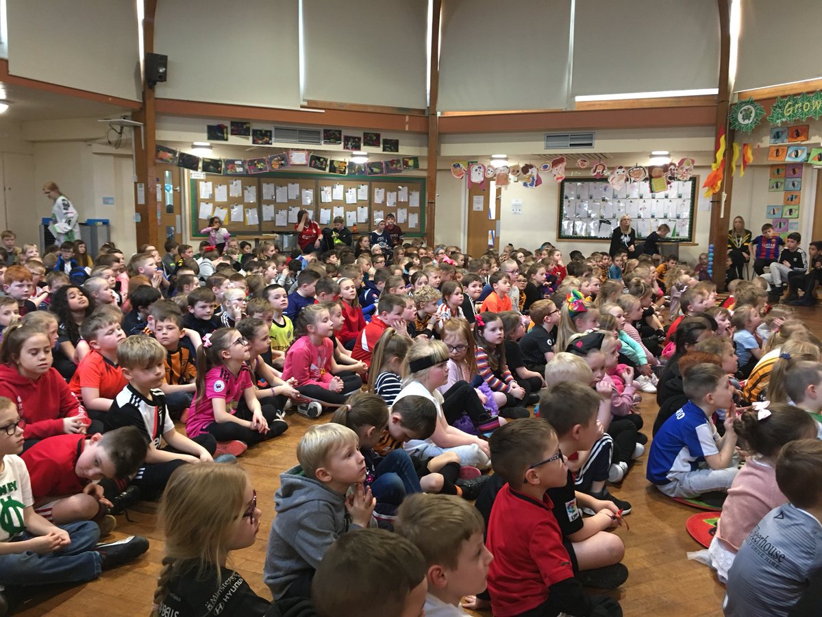 SpringCottagePS's tweet photo. On the last day of @sportrelief week everyone came as their favourite team, sport or sporting hero. We raised £1,919 in total! Thank you all for your donations and support. Pictured are our top fundraisers and Mr Rhodes (Billy Bremner) and Mr Todd (@pmacca15 )#springcottagesports https://t.co/ZOnWdF0I0y