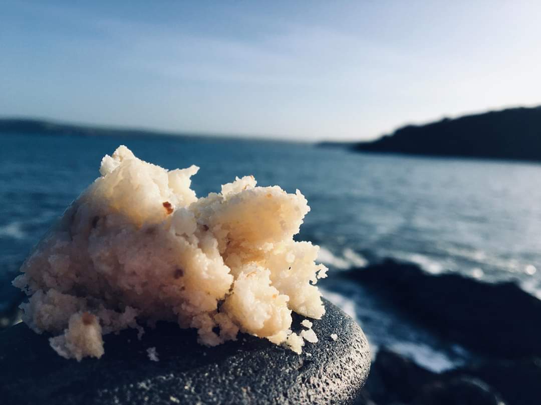 Treat your Mum this Mother's Day - She's Worth It!
Find our range of sea salt body scrubs on our website:
 pembrokeshireseasalt.co.uk/cwtch-body-sol…