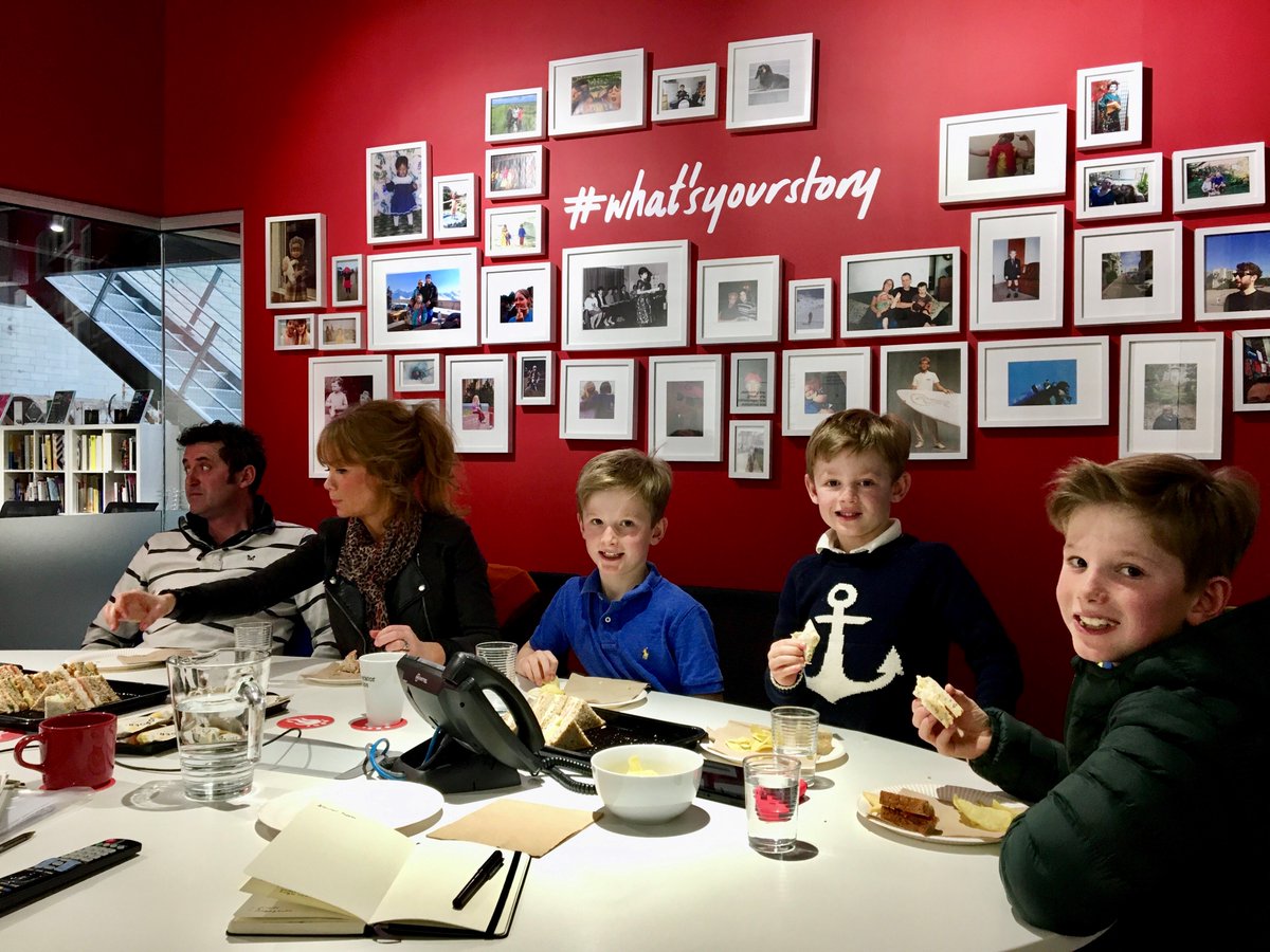 inspirebelief_'s tweet photo. Great session today working with this lovely lot. Their story is about bringing people together over the things that matter - what better way to do so than getting the whole family around the table sharing lunch? #lifeatGR #whatsyourstory #brandidentity #branddesign https://t.co/0GZKJzvmtg