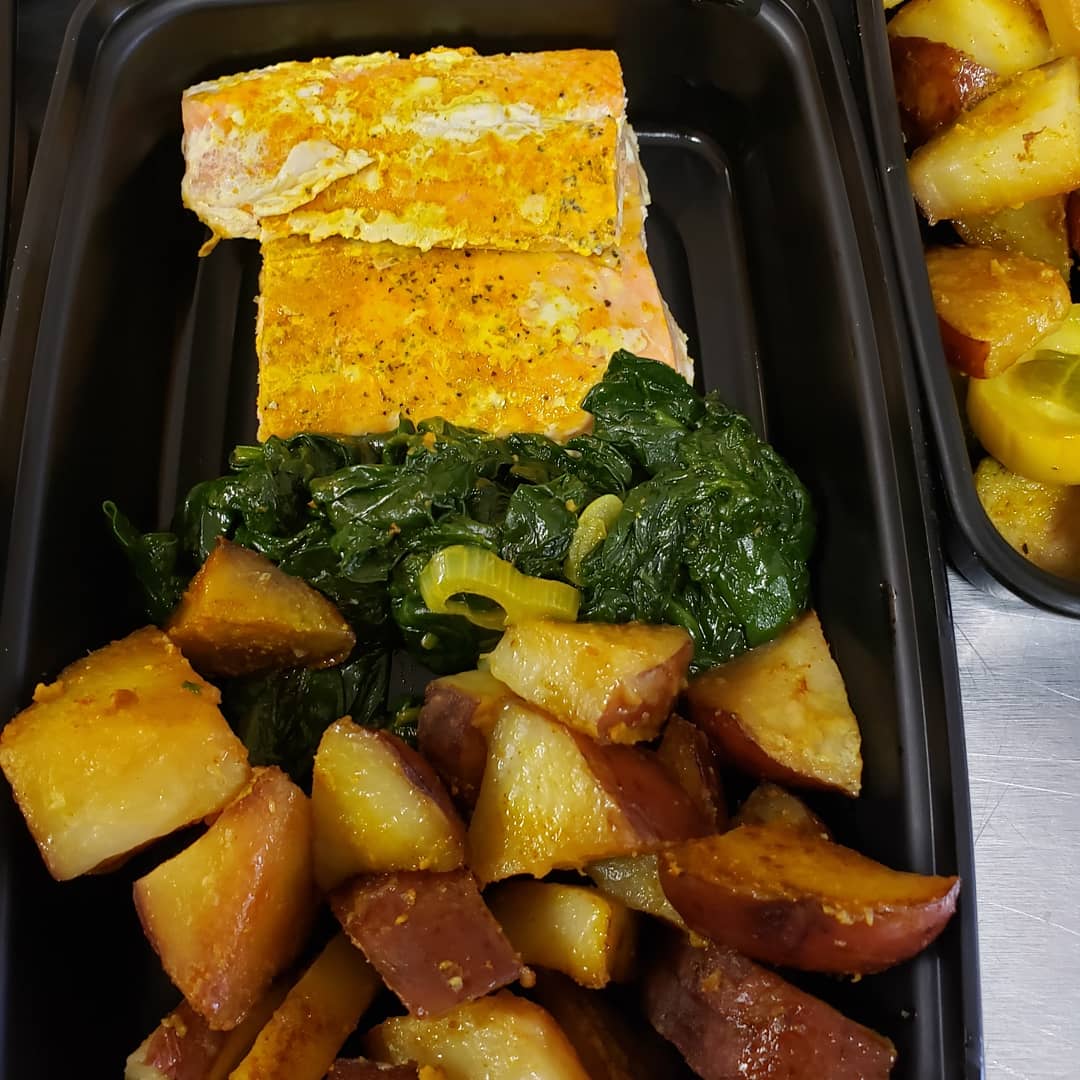 timmysettles's tweet photo. Meal preparation are at The Bean Shop Inc. today and Everyday #beanpie #cheftothestars #clevelandbrowns #cleaneating #clevelandcavaliers #clevelandindians https://t.co/7gENdizTtF