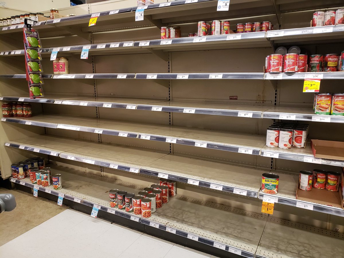 Manonincalgary's tweet image. Safeway #mardaloopsafeway #nomoretomatoes.  #whatscooking