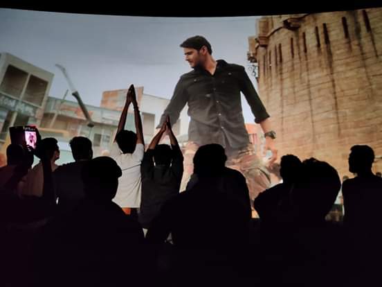 SaiPokiri's tweet photo. @DPVEU_ @urstrulyMahesh Tfi king aa okkadu maa annaya @urstrulyMahesh π₯π₯β€
#SSMBBloods πͺπͺ
#SarileruNeekevvaru https://t.co/XoV3RXkD4x