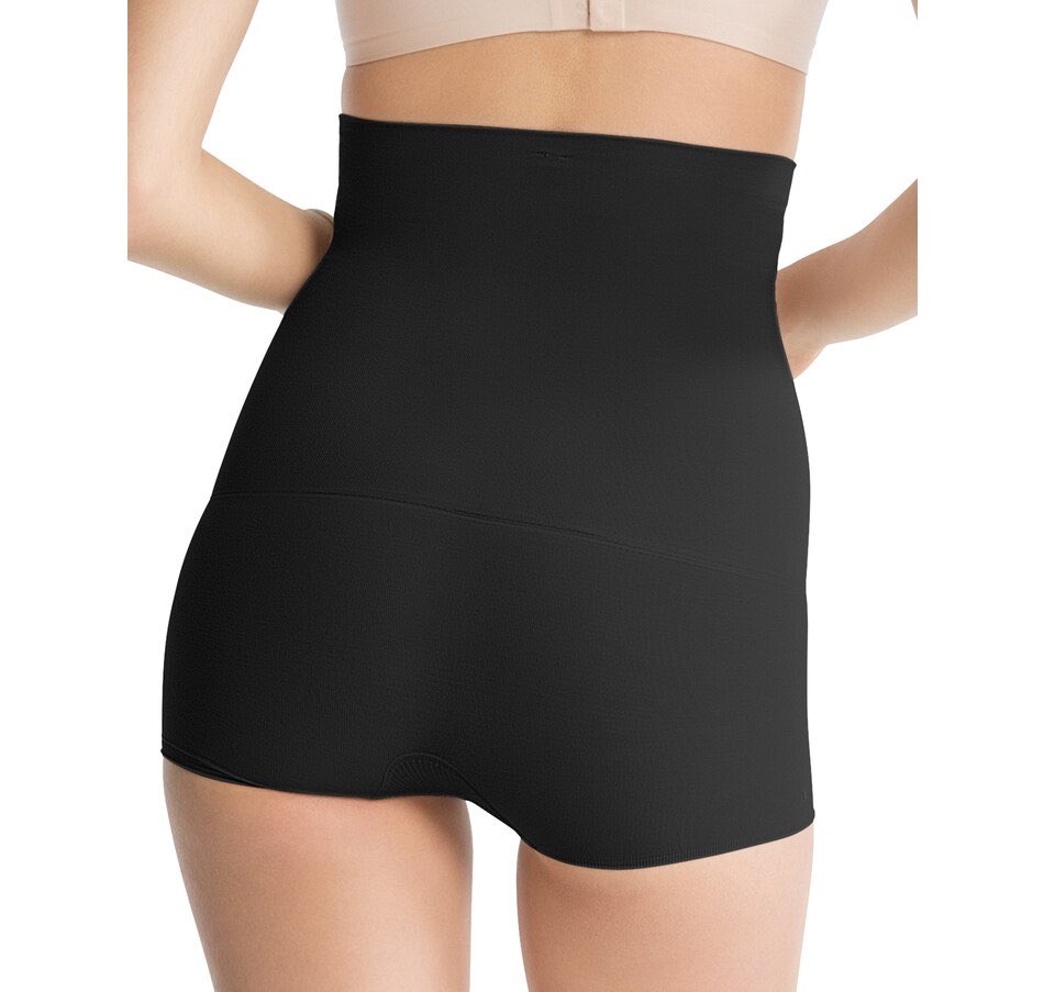 LingerieHaven's tweet photo. LAYER ON THE CONFIDENCE with these lightweight shaping shorty by SPANX!
.
Discreet, seamless design (NO MID-THIGH LINES) and curve-enhancing high waist.
.
Available at both our Outlets!
#shapewearthatworks #shapewear #waistcincher #shapewearlagos #shapewearph #shapewearnigeria https://t.co/FKbnZJ9det