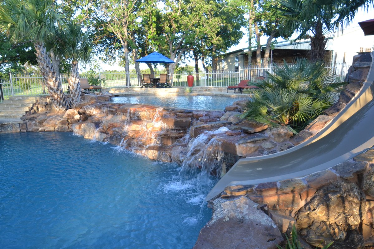 Claffey Pools tweet media