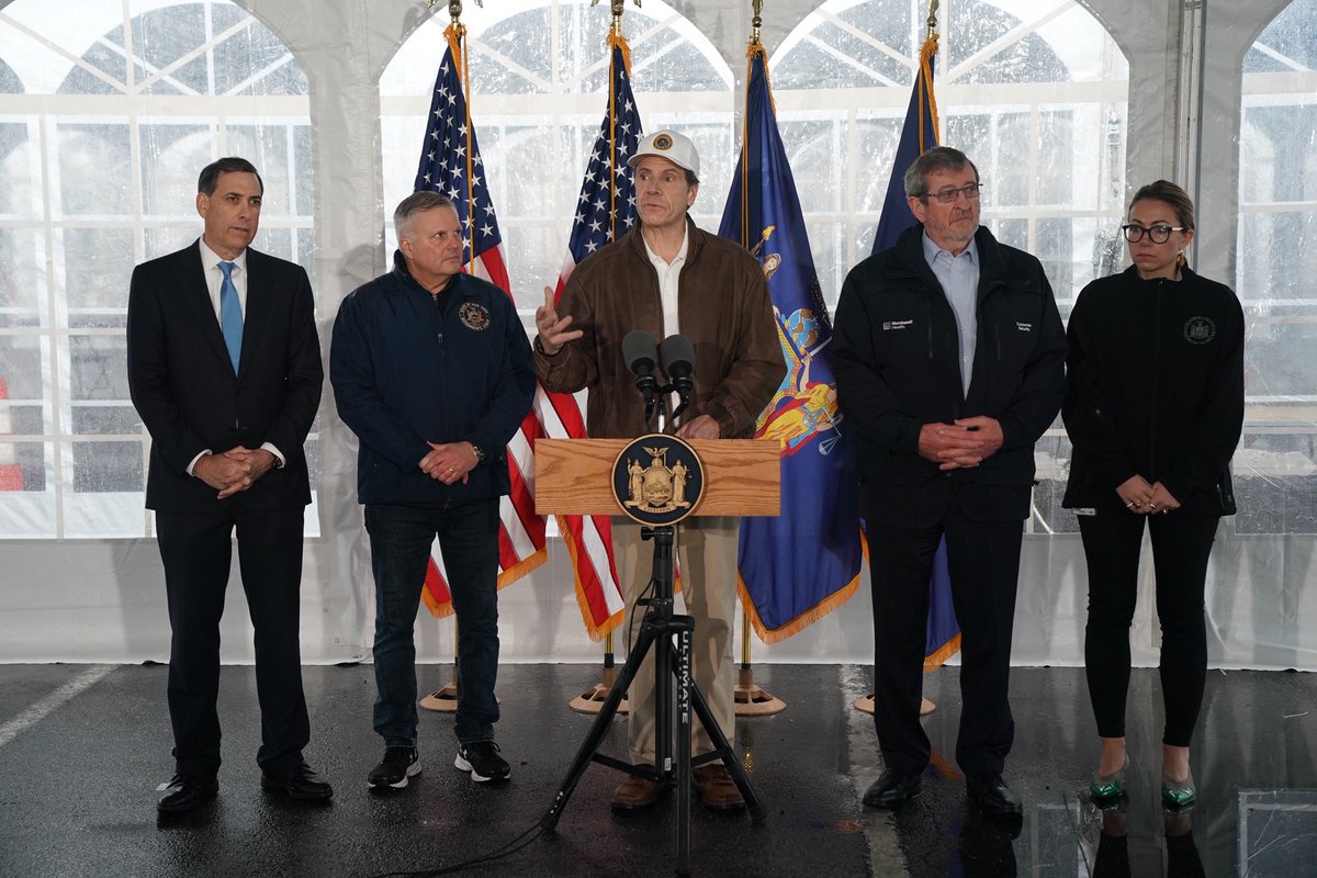 Archive: Governor Andrew Cuomo tweet media