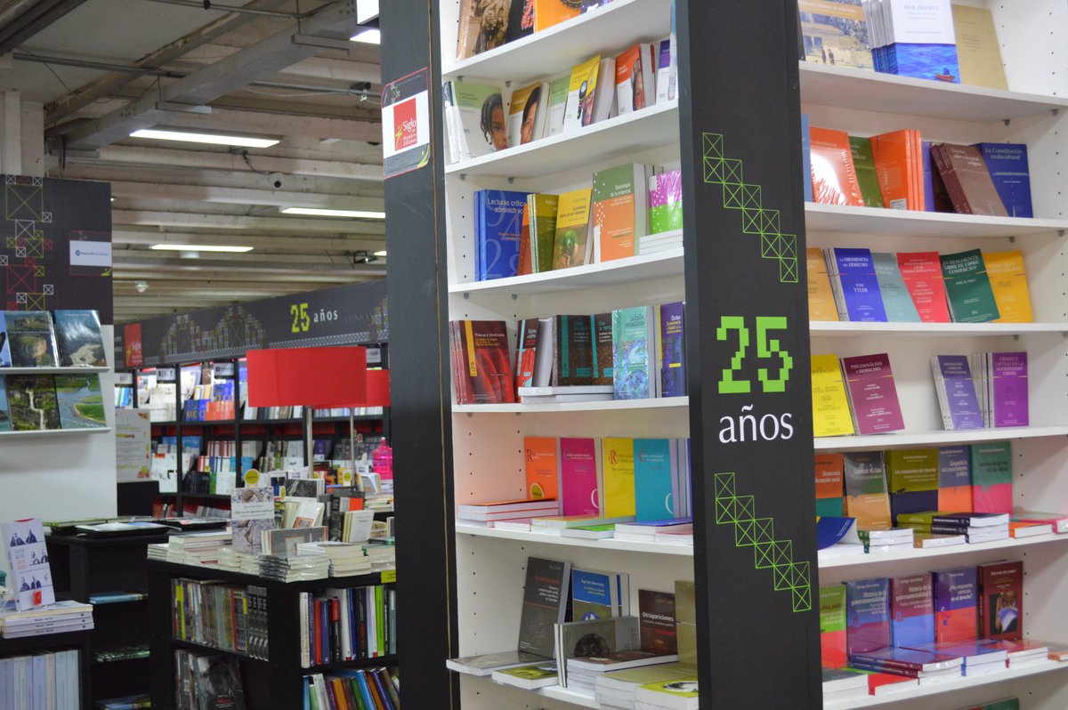 somossiglo's tweet photo. #FILBo2017 https://t.co/mDPQyZP0s2
