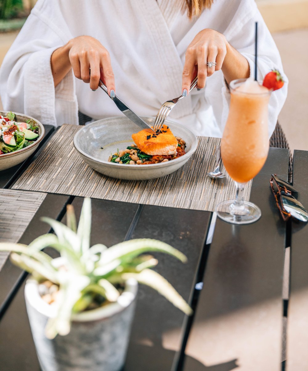 Currently: enjoying a day of rest and relaxation at The Spa, topped off with a nutrient-packed meal at Sprouts. bit.ly/2cIE22T