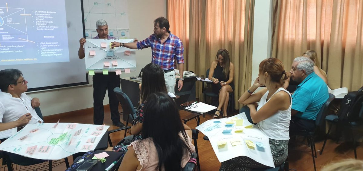 comunidad_istec's tweet photo. @comunidad_istec Con éxito y una activa participación e interés por parte de todos los asistentes, terminaron los talleres de #formaciónprofesional dictados por @Dwitther Balderas en la @utncordoba #UTNFRC organizados x ISTEC @AMECYD_mx y @CypherLearning https://t.co/YgIysXkkbM