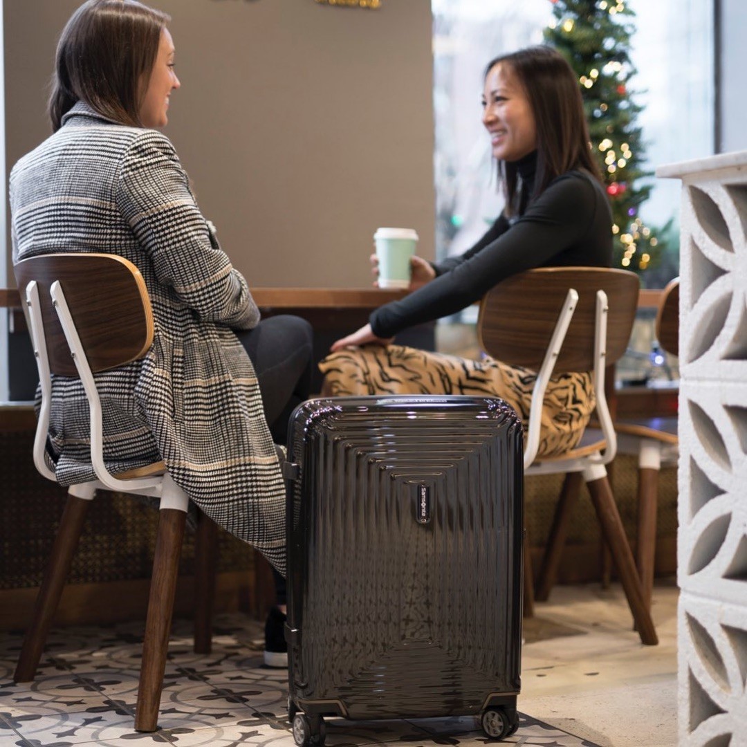 TsawwassenMills's tweet photo. Did you know that you can stow your bags at Guest Services for free while you shop? 

To find out more about services offered at our Guest Services desk visit our website.

📸 Samsonite https://t.co/ahMAr3ANpl
