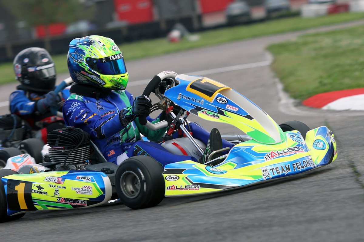eKartingNews's tweet photo. Drivers Flip-Flopping Between Classes - @SuperKartsUSA Pro Tour WinterNationals at @NOLAMotorsports
https://t.co/4J7aPVGsZX
#EKNatSKUSA #SKUSAProTour #WinterNats2020 #NOLA #karting https://t.co/DQyJ6phL7W