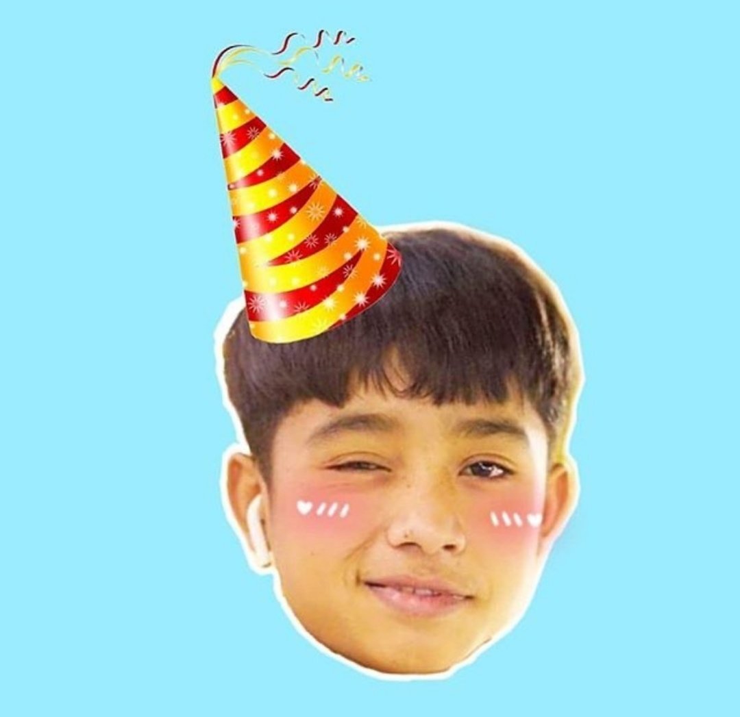 KimJiHa_'s tweet photo. Happy Birthday my cutiest brotha betrand peto putra onsu yang ke'15 kmu yg ultah aku yg bahagia :")) pasti ini jdi 1st ulg tahun kmu yg begtu meriahkan. semua doa yg terbaik untukmu koo #BirthdaySinyo https://t.co/HwHbnAsNRQ