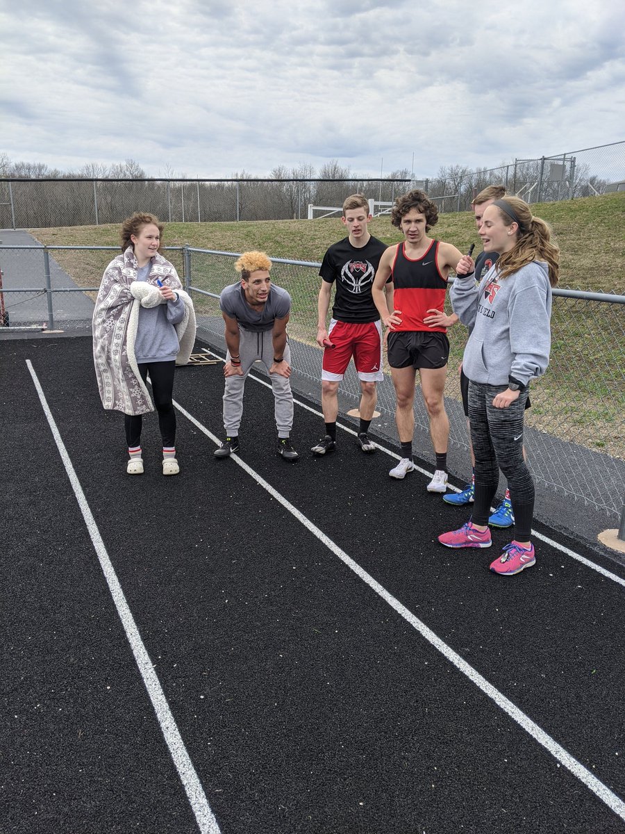 The winning 4x400 team was interviewed by the best in the business