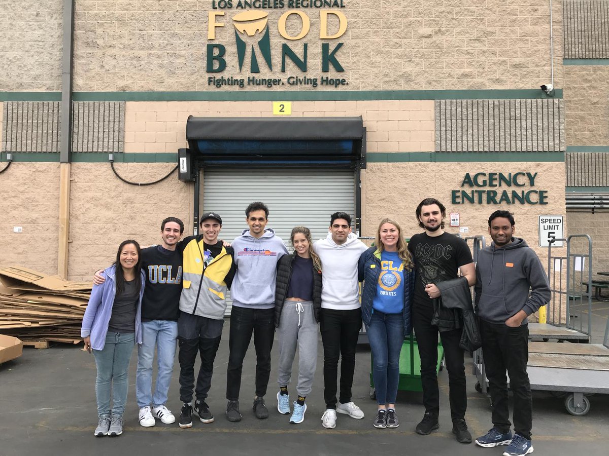 <a href="/CMIT_LA/">CMIT</a> lab members recently volunteered at the <a href="/LAFoodBank/">LA Regional Food Bank</a>! #WeFeedLA #NoHunger