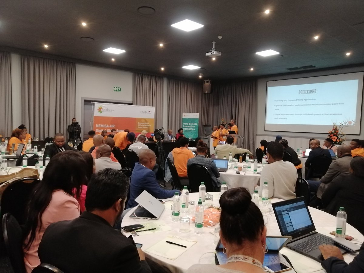 TheNkosikhona's tweet photo. After 2 exciting days of #DataScienceHack, the judges deriberate on presentations . The future of South Africa looks bright as @NEMISA_ @Stellarated @UnisaScience talk multistakeholder collaboration on #4irdigitalskills and data sharing. https://t.co/CZq5PWhMTE