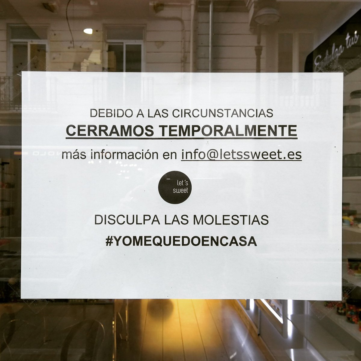 lets_sweet's tweet image. Lamentándolo mucho hemos tomado la decisión de cerrar temporalmente la tienda física por responsabilidad 😢 seguimos trabajando a puerta cerrada para enviar todos los pedidos online 📦#yomequedoencasa