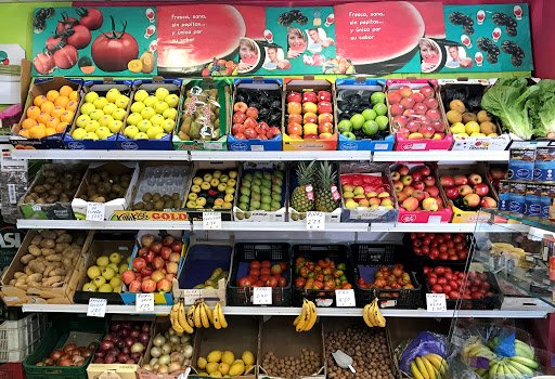 nuriaabea's tweet photo. Carne = carnicería
Fruta = frutería
Pescado = pescadería 

#comerciodeproximidad #ciutatssingulars
#playlocalshopping https://t.co/nRi9ZwbtNL