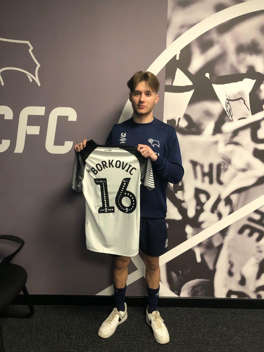 Maidenhead United Academy tweet media