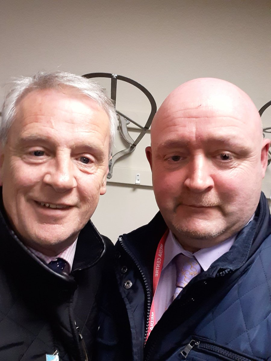 JoeSeward1's tweet photo. Bumped into @bpowell13 here after racing in Jockeys Changing Room
Good week for the Powell family @brendanp1995 with a festival win @brendanp1995 on #TheConditional, fending off #Kildisart In the Ultima Chase.
Long week @CheltenhamRaces
#HorseRacing https://t.co/ee87fazTI8