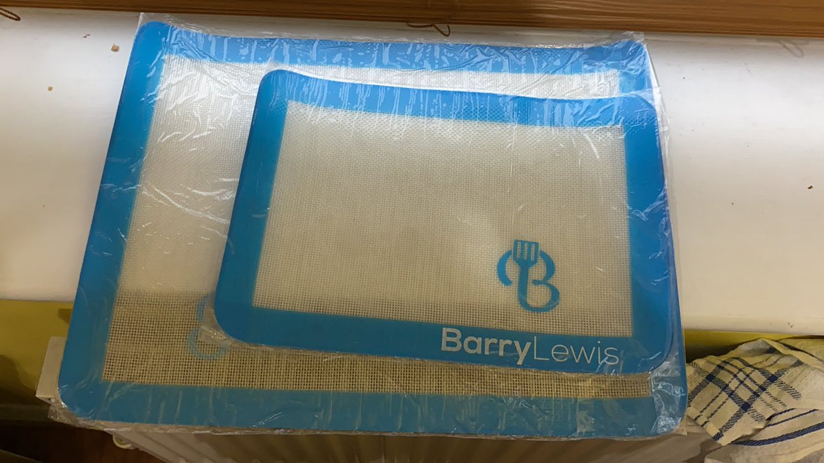 crazyfoolric's tweet photo. @MrBarryLewis  our new silicone mats have arrived woop woop 🙌 https://t.co/0SVtzOZFkT