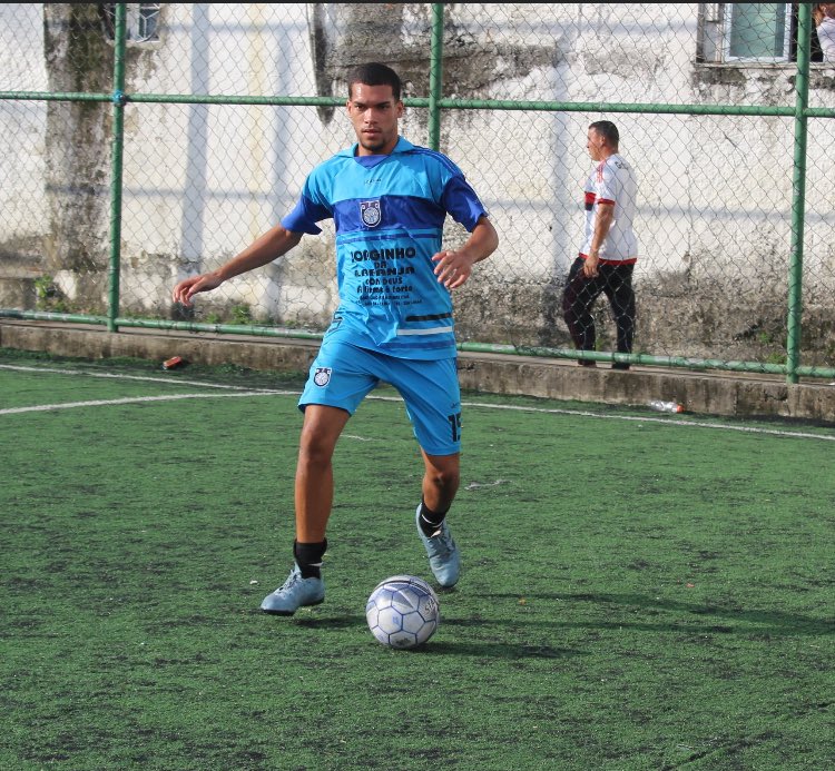 odranoel2001's tweet photo. Bola na Rede F.C 🔵⚫️🙌🏻
#raiz
#fut9 https://t.co/eh6q64zEha