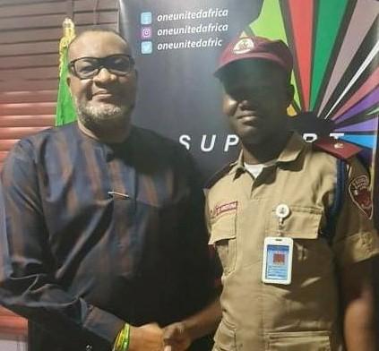 lanrearibisala's tweet photo. #Partnership with #FRSC - For the #AFRICA2020 1,000 #ManMarch #Walk for #Mama! https://t.co/rWxv3uv8Ey