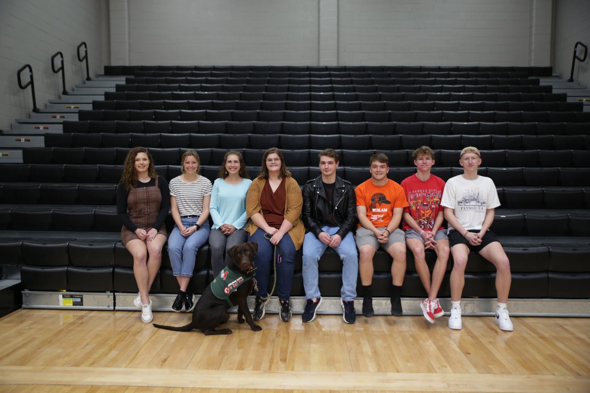 cvilleokschools's tweet photo. Introducing our Class of 2020 Salutatorians and Valedictorians!

Salutatorians: Nikki Sullivan &amp; Grace Coleman
Valedictorians: Grace Baysinger, Zoe Delap, Clayton Florea, Brady Mitchell, Taylor Olinghouse, Gaige Longshore, &amp; Payton Russell (not pictured).

Formal photo to follow! https://t.co/1Wa6KFXAzK