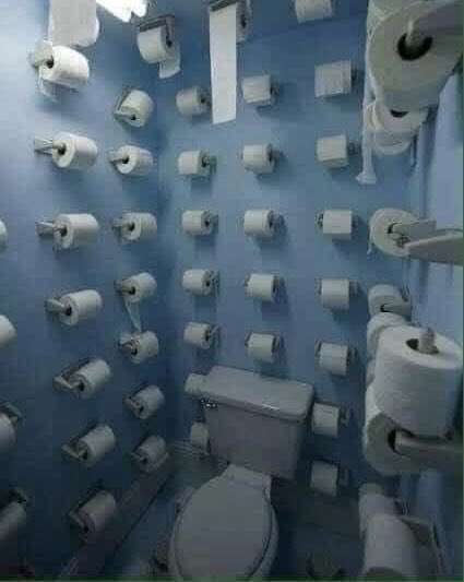 lopezdoriga's tweet photo. ¿Y qué tiene que ver el papel de baño con el Coronavirus? ¿Alguien sabe la relación? Los leo. https://t.co/0KHzhrvMmn