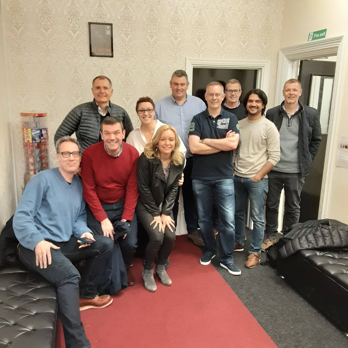 🕵️‍♂️ BREN'S BRAINS: Detectives Steven, Carl, Ali, Chris &amp; Brendan
#sleuthedit in 49 minutes! 

🇬🇧 COVID-19 : Agents Suzanne, Steve, Tarheem &amp; Phil

Up for the challenge?
Book Now @ cluedini.co.uk

🕰 One Hour
🧩 One Room
🔑 One Mission