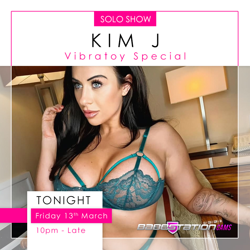 Juicy &amp; Thick, Kim J gives you a special to join in tonight from 22:00 PM https://t.co/OQ3H37H2CZ