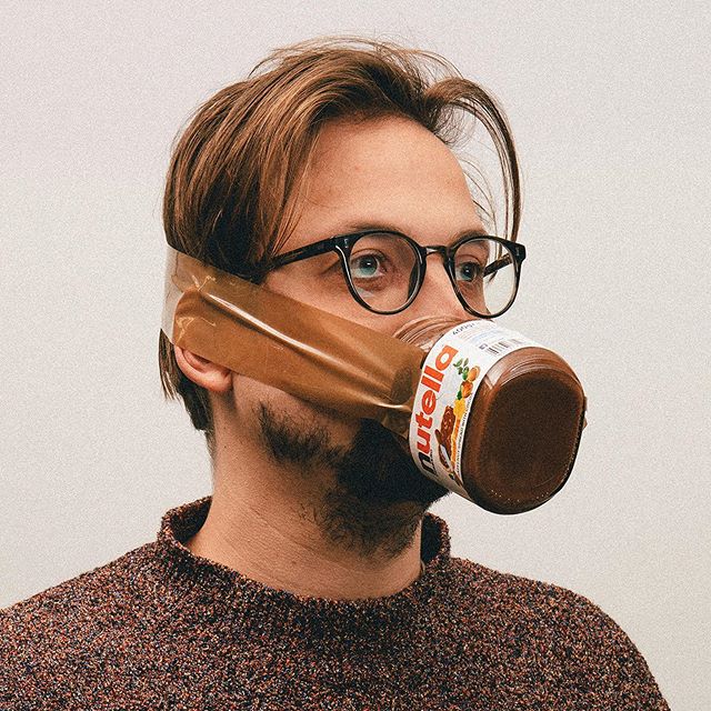 brandholics's tweet photo. El artista Max Siedentopf nos muestra su particular versión artística del fenómeno que estamos viviendo ahora mismo de una forma muy ingeniosa. https://t.co/EL4PkYRDU1