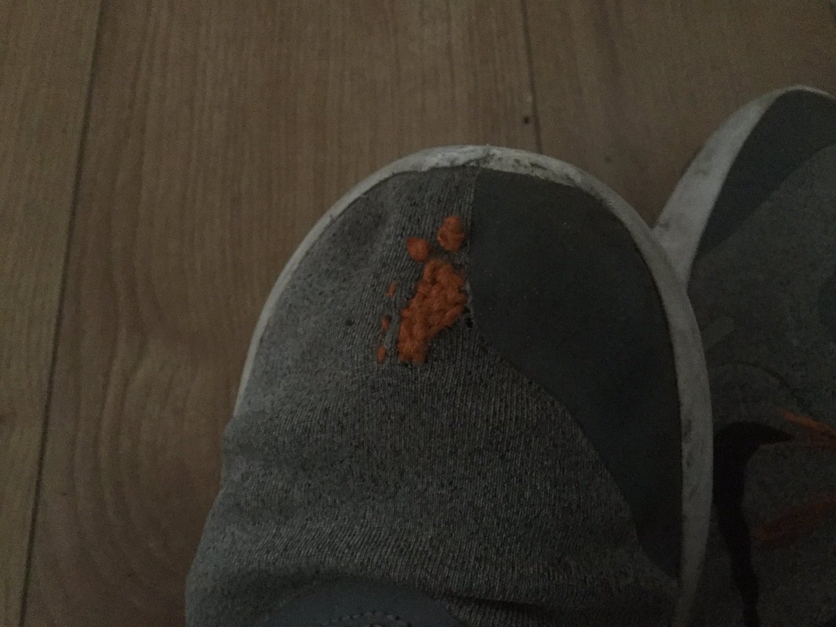 MichaelONeill89's tweet photo. I... darned a shoe? #SocialDistancingHobbies https://t.co/Id9F5Mn2Ma