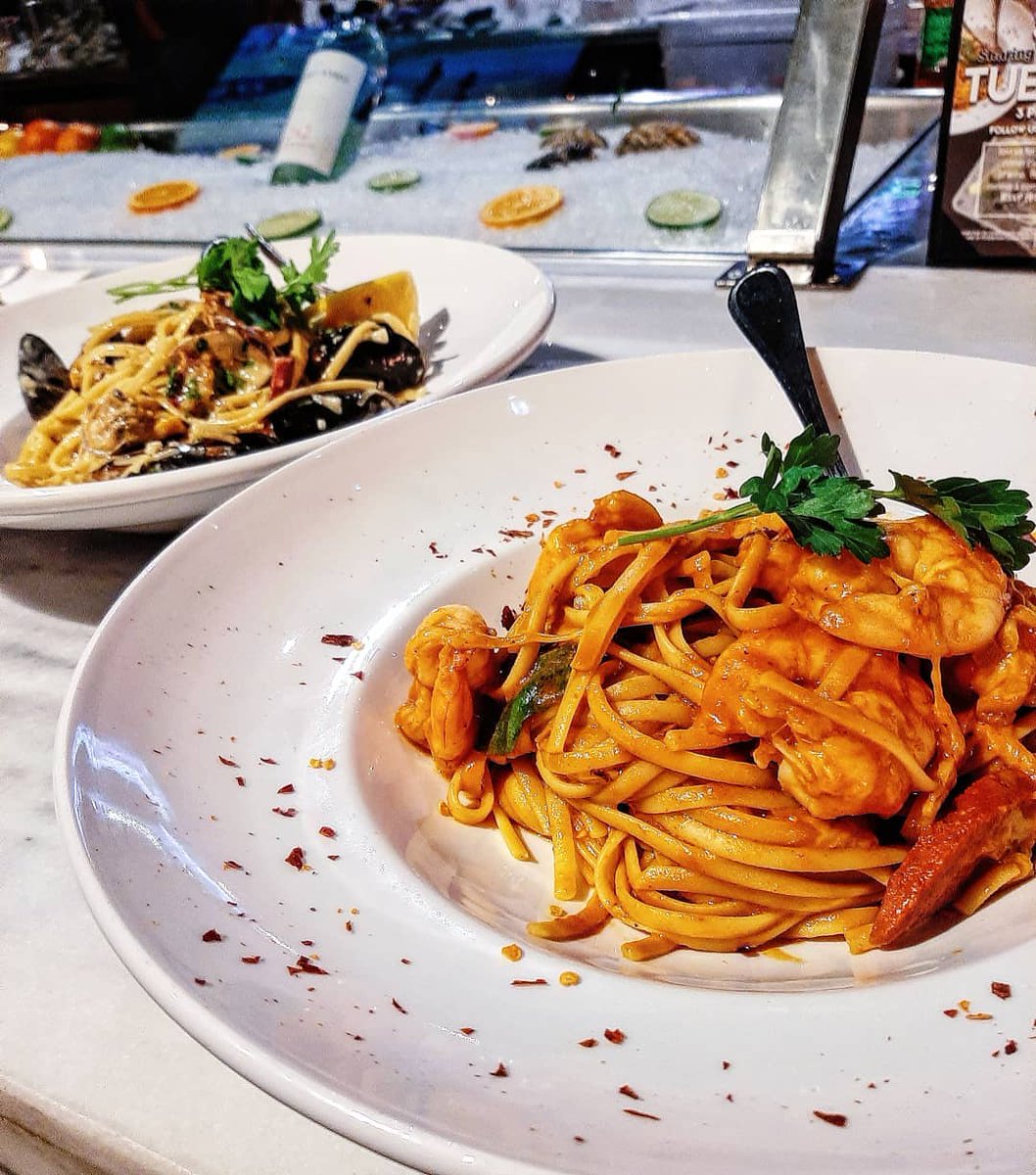 sacstation16's tweet photo. Now you can sit back and relax in the comfort of your own home while we do the cooking 👩‍🍳. Place your order through Grubhub and have your Station 16 favorites delivered any day of the week!

#grubhub #downtownsac https://t.co/qxN9WGeUrg