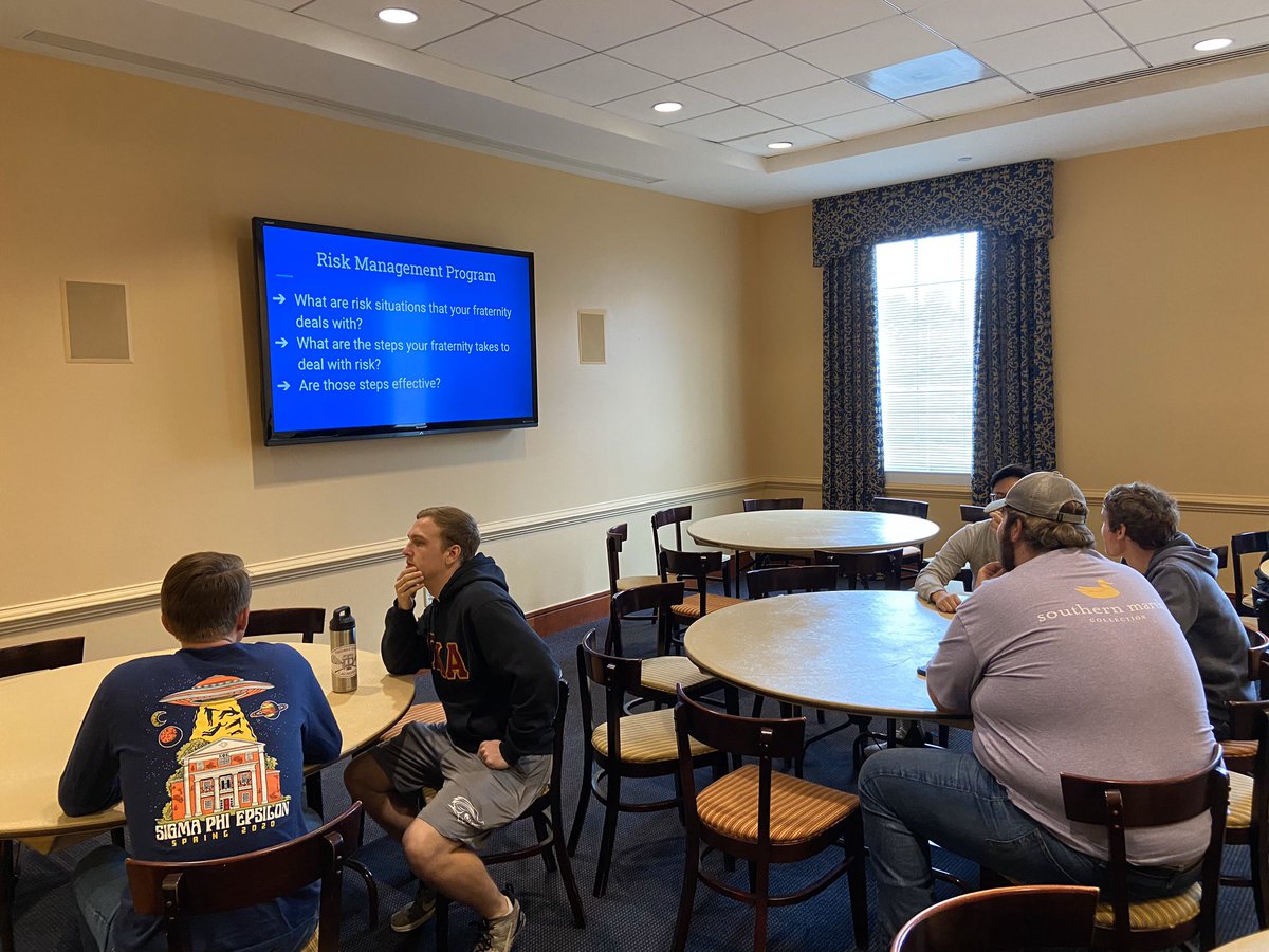 CNU_IFC's tweet photo. IFC CNU’s VP of Community Affairs led a risk management seminar. Thank you Duncan for the great presentation! https://t.co/FZ3atOEmqN