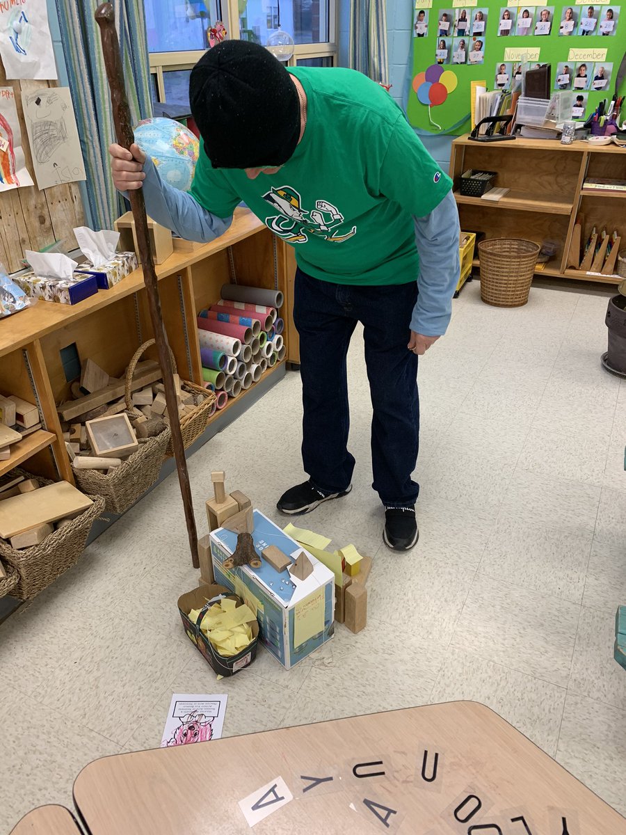MissRSmith's tweet image. Happy St Patrick’s Day ☘️ We had a visit from a leprechaun this morning and getting ready for our party! #happymarchbreak #washyourhands #staysafeandhavefun 💚 @HolyRosary