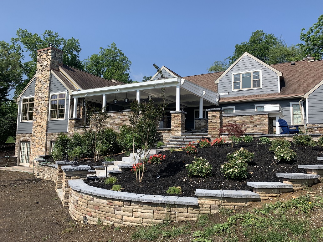 CKCLandscaping's tweet photo. Product Spotlight ๐ #EPHenry Cast Stone. If you are thinking walls or steps this is a must see. Click here for a free consultation https://t.co/TbEN1jvprH
#CKCLandcaping #CastStoneWall #BeautifulWall
#OutdoorLiving #PaverPatio https://t.co/mrAHxuzbqI