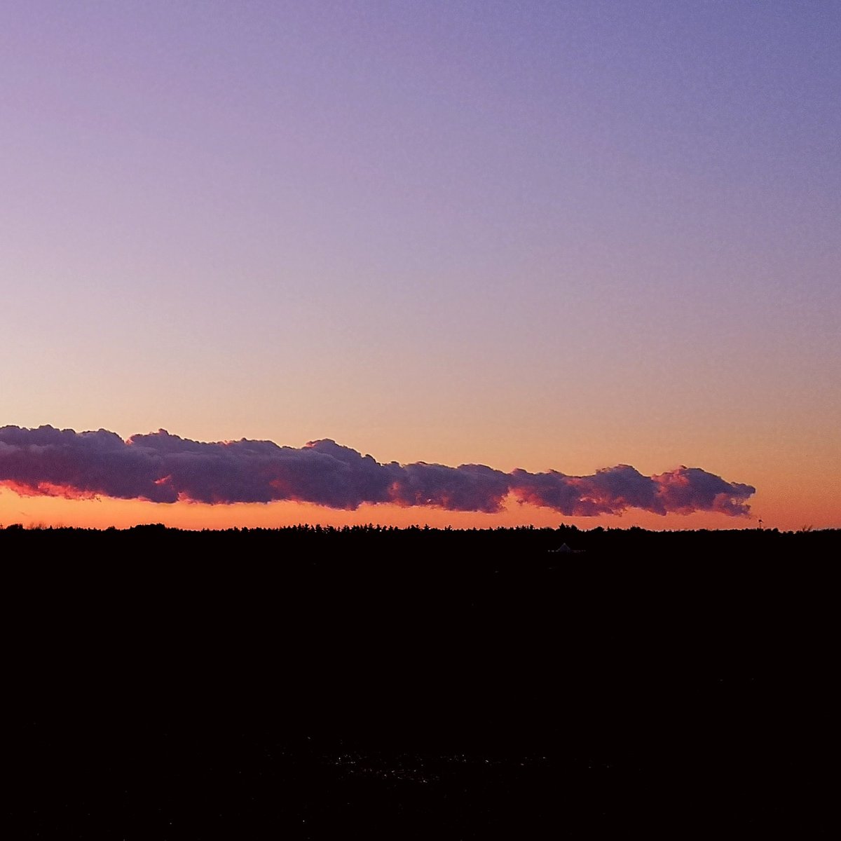 fozzi_dk's tweet photo. Chinese Dragon sunset https://t.co/EW3npOY2hO