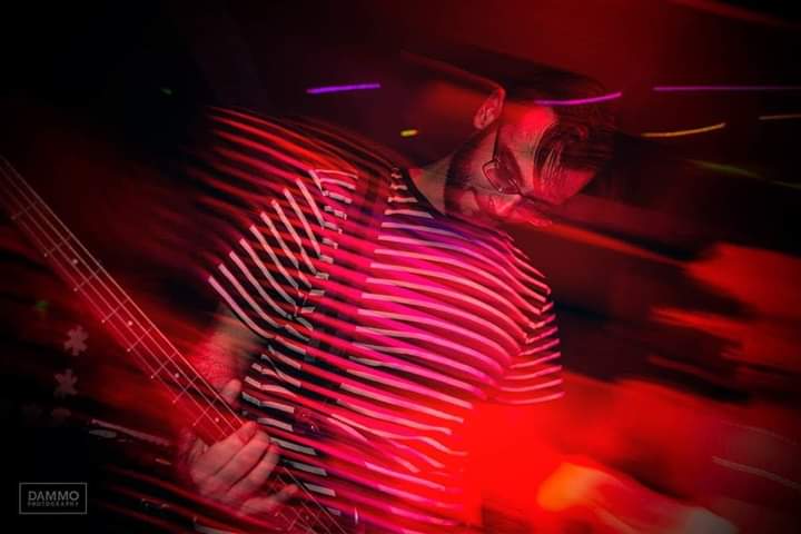 thecomms_band's tweet photo. Tonight from 7pm we will be live on @shoetownsounds @NLiveRadio where we will be talking all things Comms. πΆπΆπΆ
π· @DammoPhotograph
Listen live at https://t.co/6s6Q2MCT1w
#NewMusic #localradio #Northampton #newband #garagepunk #thecomms https://t.co/rETiZlcbU9