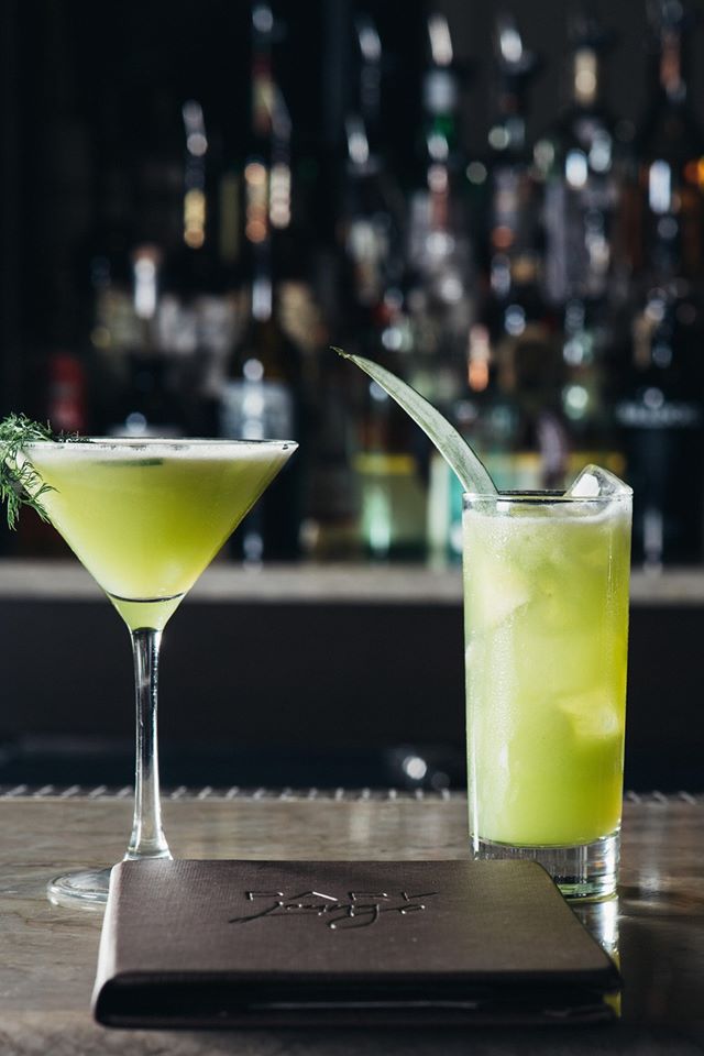 ParkCentralNY's tweet photo. Your post-work decompression begins here.
Happy hour meets a grand setting at #ParkLounge, every Tuesday through Friday from 5pm to 7pm. https://t.co/XvktndlOBw

#Cocktails #PCme #Mixology https://t.co/Ap45zJNmuK
