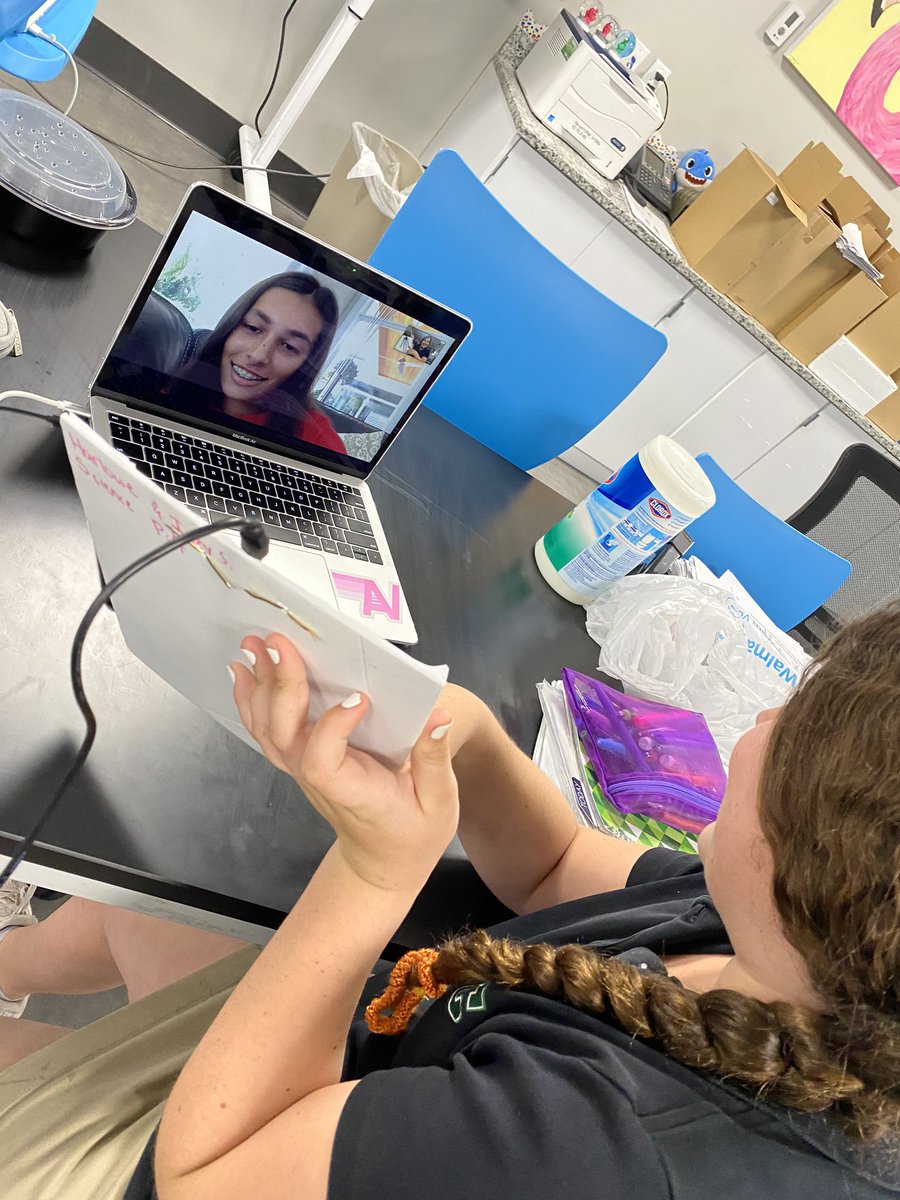 When #PCMiddleSchool students are traveling they can still be in the classroom using #Zoom! Here two #PCGrade6 students were able to work on their project together from a distance! #PCScience