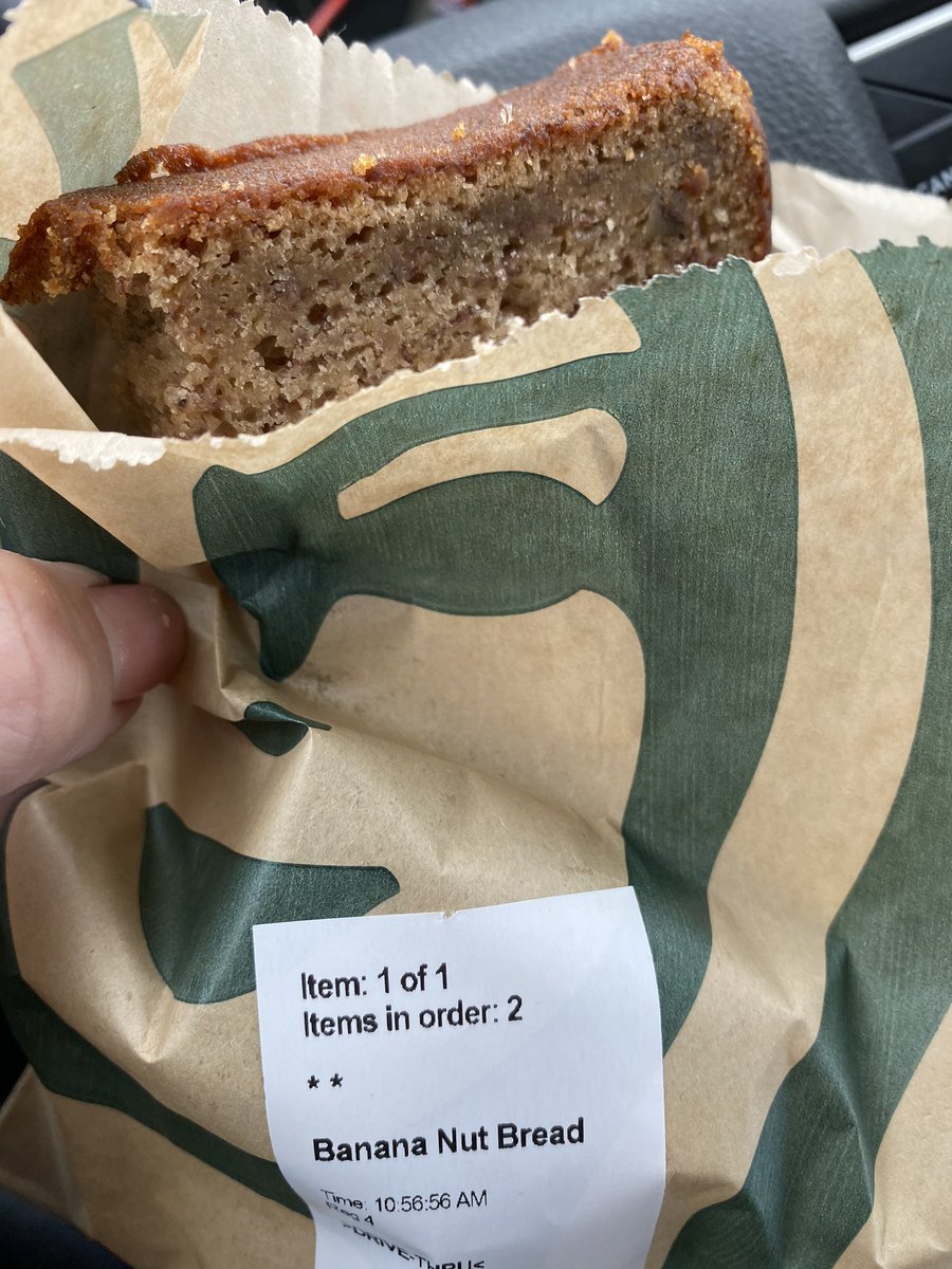 supa_e's tweet photo. Yo @Starbucks when you overprice your food, you could at least Serve fresh banana bread! This was disgusting and old! You already know no one has time to turn around for a piece of foul banana bread 🤬 https://t.co/gW4otllgJE